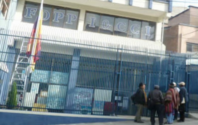 Piden a la Fiscalía amplíe investigación contra cinco ministros por el Fondo Indígena