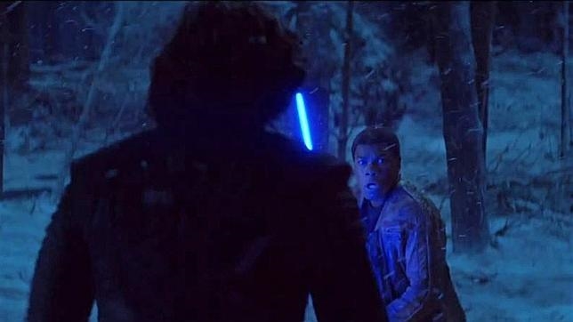 Imágenes inéditas de «Star Wars 7»: la batalla entre Finn y Kylo Ren