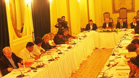  Autoridades nacionales, departamentales y municipales instalaron este miércoles en Palacio de Gobierno la tercera sesión extraordinaria del Consejo Nacional de Autonomías.