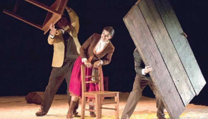 MAR. En un momento álgido de la reivindicación marítima boliviana, el Teatro de los Andes trajo una propuesta