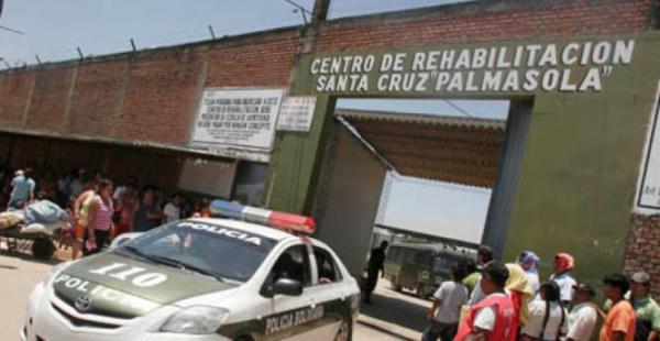 La Policía realiza de forma periódica requisas en el penal. Esta vez fue un uniformado quien fue encontrado en poder de licor