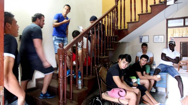 Los jugadores pararon varias veces en el semestre debido a los problemas económicos con el club. Foto: Ricardo Montero