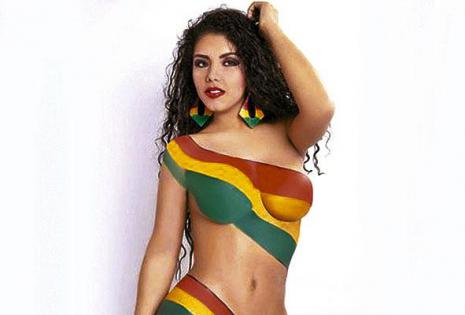 Andrea Barrancos siempre pidiendo cámara, ya sea en realities o desde su Facebook