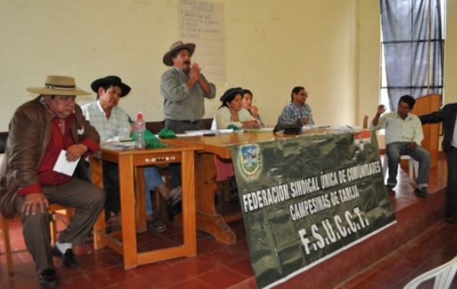 Tarija: Campesinos anuncian corte de rutas en demanda del Prosol Tarija: Campesinos anuncian corte de rutas en demanda del Prosol