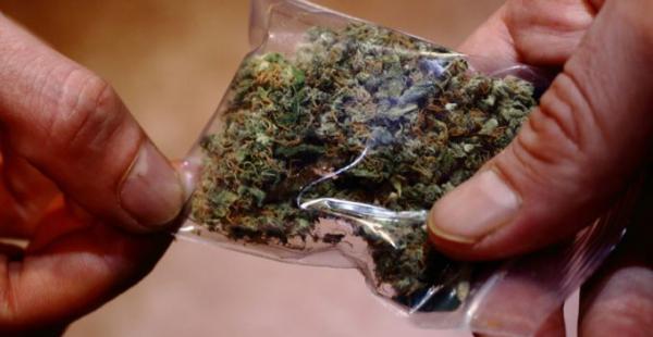 La marihuana medicinal será de consumo legal en Colombia gracias a un decreto presidencial firmado este martes