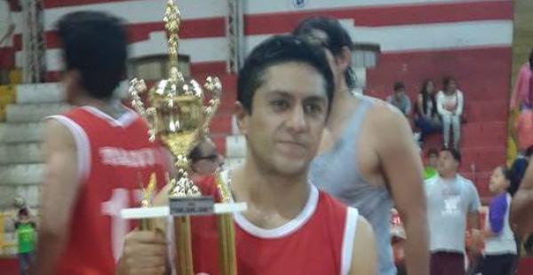 Julio Mendoza es uno de los mejores deportistas que ha dado Tarija. Integró varios clubes profesionales a nivel local y nacional