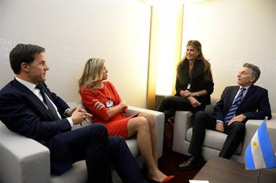 DYN26, DAVOS – SUIZA 21/01/2016, EL PRESIDENTE MAURICIO MACRI SE REUNIÓ HOY EN DAVOS CON  LA REINA MAXIMA DE HOLANDA. FOTO:DYN/PRESIDENCIA.