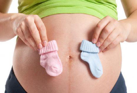 Ahora estamos en cuenta regresiva para saber si es varón o mujercita. Aunque poco nos intersa el sexo que tendrá morimos por volver a ver la ecografía