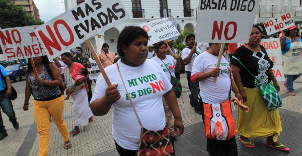 La marcha por el No en Santa Cruz juntó a varias organizaciones sociales