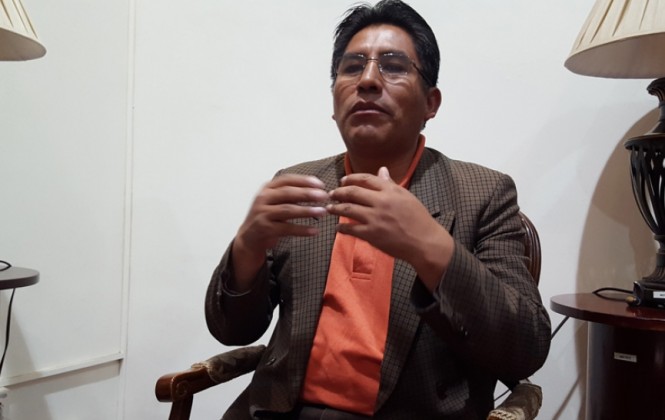 Patzi dice que el TCP le dio vía libre al Gobierno para hacer campaña con dinero de los bolivianos Patzi dice que el TCP le dio vía libre al Gobierno para hacer campaña con dinero de los bolivianos