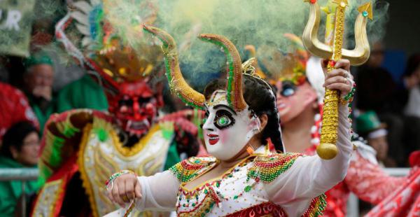 Las mejores fotos del espectacular Carnaval de Oruro