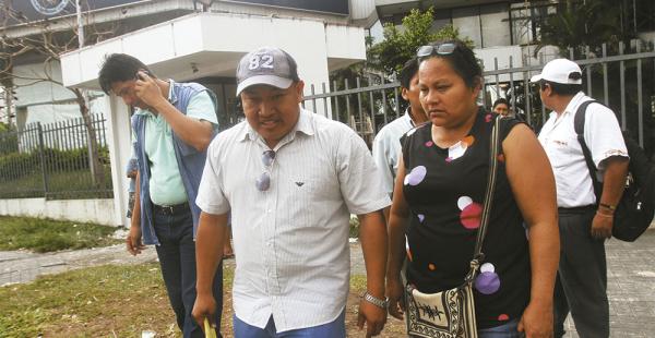 Tras declarar, el fiscal le decomisó su celular para verificar si se contacta con Adolfo Chávez