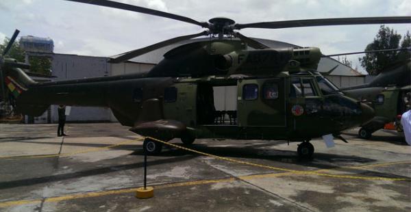 La Fuerza Aérea Boliviana recibió este viernes el tercer helicóptero Súper Puma, de los seis que compró Bolivia a Francia