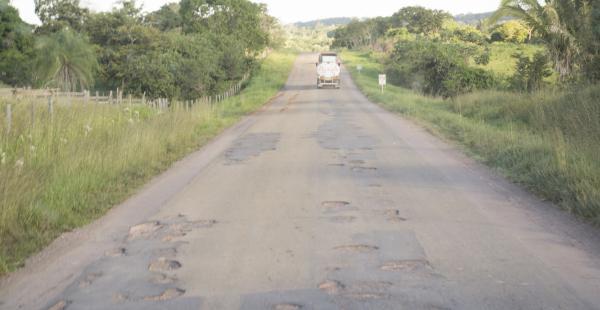 Un funcionario de la Gobernación de Santa Cruz provocó un accidente de tránsito en una carretera beniana. Foto referencial