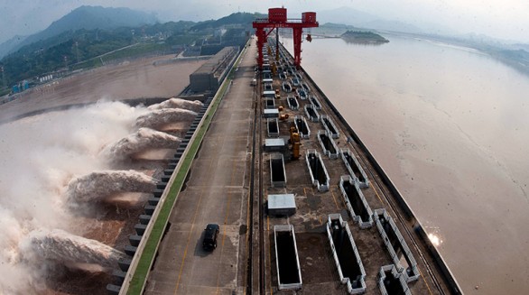 La represa Tres Gargantas de China, la más grande del mundo. En su construcción participaron Sinohydro, Gezhouba y otras 51 empresas pero no figura Camce. -   Afp Agencia