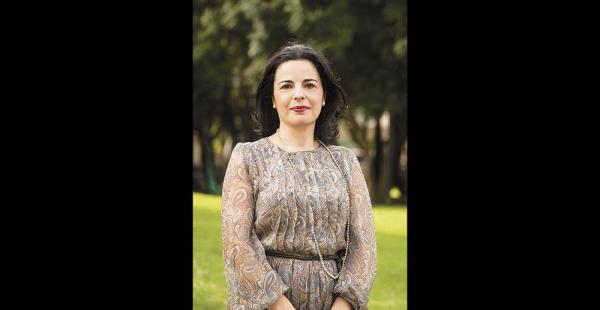 Eva González estudió las redes en las elecciones de España y México
