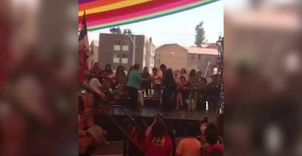 La presidenta chilena bailó cumbia en un acto de entrega de obras