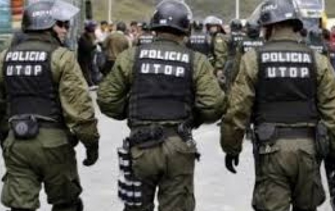 Policía: Tras una semana en funciones, cambian al comandante regional de El Alto