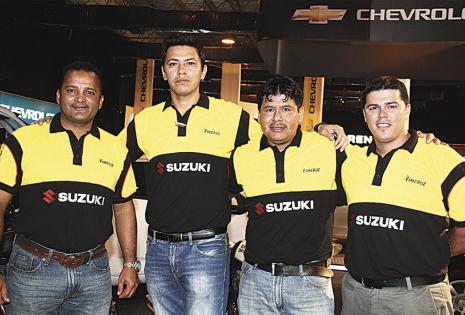Jorge Banegas, Juan Pablo Vaca, Ronald Coca y Rodrigo Baldiviezo asesoraron al público
