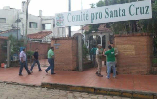 Cívicos cruceños proponen que una comisión internacional investigue el caso CAMC