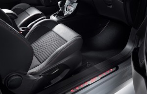 Ford-Fiesta-ST200-8