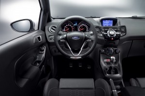 Ford-Fiesta-ST200-6