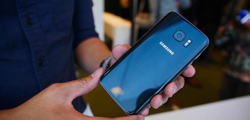 Samsung Galaxy S7 3 Android y la capa TouchWiz del Galaxy S7 ocupan 8 GB