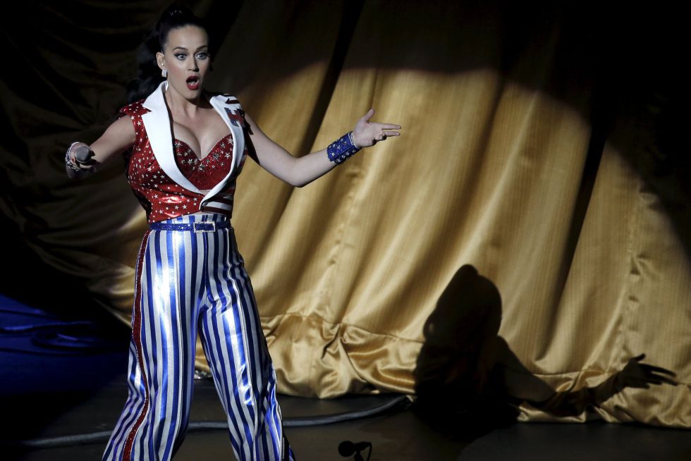 Katy Perry, durante su actuación en un concierto en apoyo de Hillary Clinton en Nueva York.