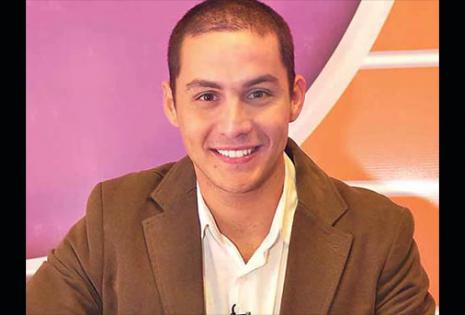 Pablo Fernández | Red PAT / El presentador de El camión de tus sueños y de Esto es Guerra no puede quejarse. Cobra mínimo 700 dólares por animar una cita y lucir su blanca sonrisa.