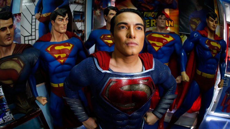 Herbert Chavez se autodenomina el mayor fan del mundo de Superman