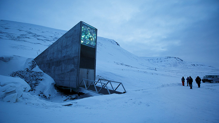 La entrada a la Bóveda Global de Semillas de Svalbard.