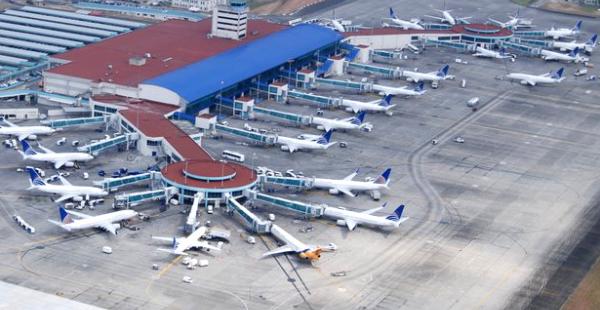 El Hub de las Américas, aeropuerto de Panamá. El Gobierno apunta a construir una terminal similar en Santa Cruz