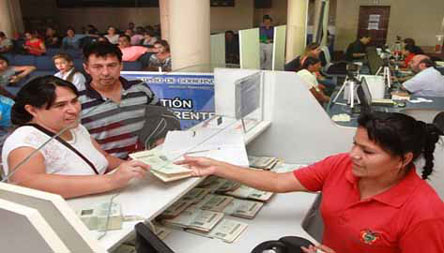 Migración anuncia que se creará pasaportes con chip 