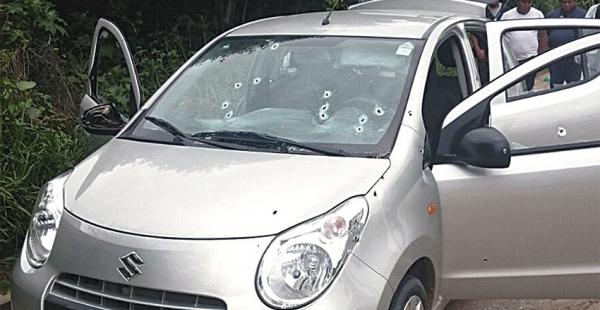 El Suzuki Celerio alquilado a un rent a car recibió más de 20 impactos de bala. El GPS del vehículo puede revelar datos clave
