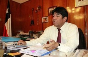 Alcalde de Calama viaja al Silala y critica al Gobierno de Bachelet