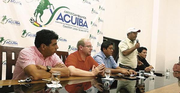 La reunión fue en la Subgobernación de Yacuiba para tratar el tema de Prosol y el servicio agropecuario