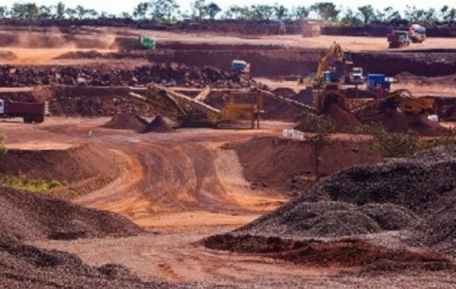 Gobierno firma contrato con la china Sinosteel para construir siderúrgica del Mutún Gobierno firma contrato con la china Sinosteel para construir siderúrgica del Mutún