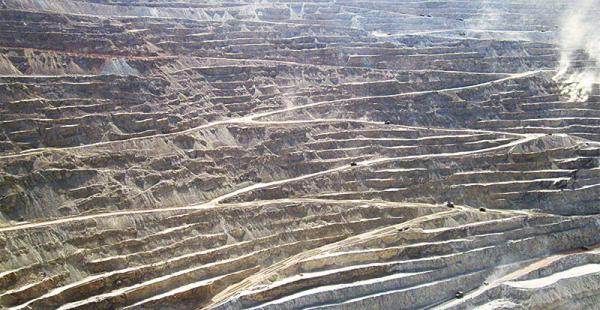 imponente yacimiento en chile admiten que utilizan las aguas del silala La mina Chuquicamata, en Calama, es el yacimiento más grande de cobre del mundo