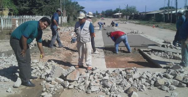 Los vecinos denuncian deterioros en el asfalto de una de las principales avenidas de San Julián