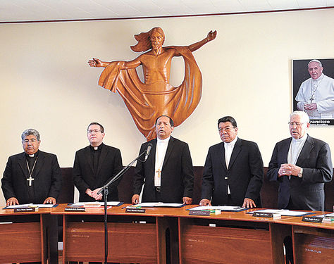 Cochabamba. Obispos de la Iglesia Católica durante la inauguración de su 101 Asamblea Ordinaria.