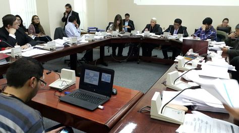 La Comisión Multipartidaria analiza el caso de YPFB con CAMC. Foto: Ángel Guarachi