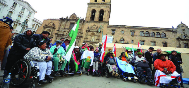 Líderes de la marcha  llegan a La Paz y piden no politizar su lucha