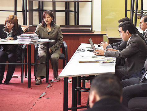 Juzgado. La audiencia de medidas cautelares del abogado Milton Mendoza en La Paz, el martes.