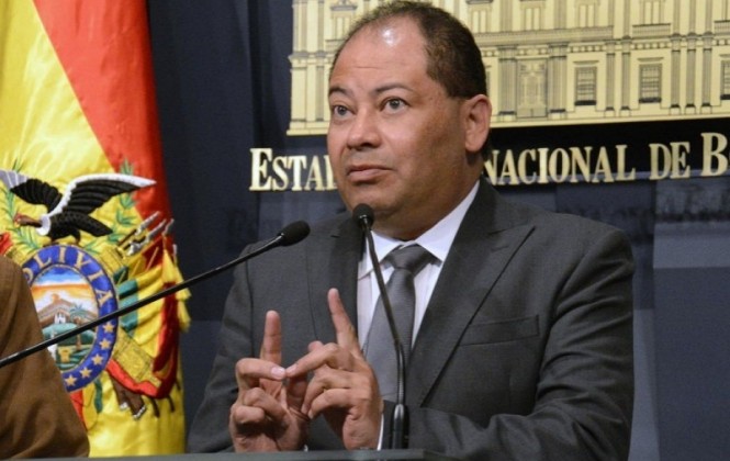 Romero “conmina” a presidente de los periodistas a presentar pruebas por “temeraria acusación”