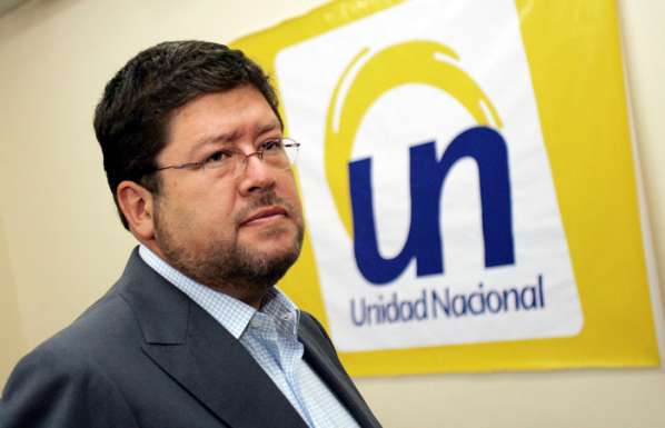 Samuel-Doria-Medina-