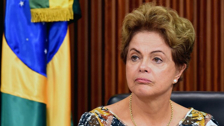 El futuro de Dilma Rousseff se define en los próximos días
