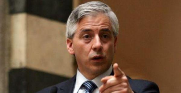 El vicepresidente cree que con sus fotos Gabriela Zapata pasó de lo morboso a lo pueril