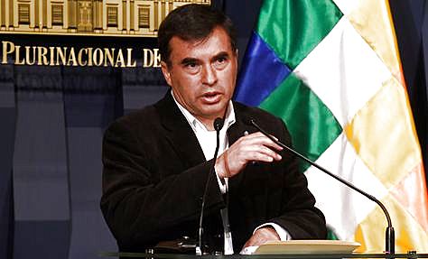 El ministro Juan Ramón Quintana reiteró su invitación al diálogo a los discapacitados.