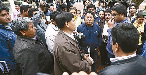 Rodolfo y otros alcaldes increparon al secretario de Gobierno días atrás