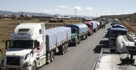 Bloqueo del transporte pesado. Foto: ABI